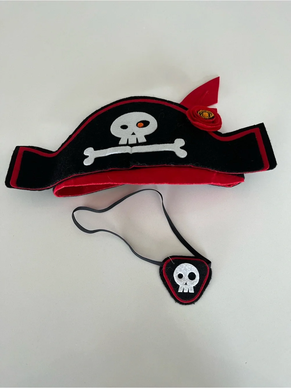 Toddler Pirate Hat & Party Banner - EUC